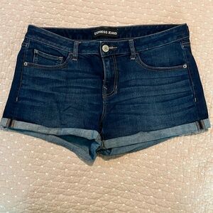 Express shorts